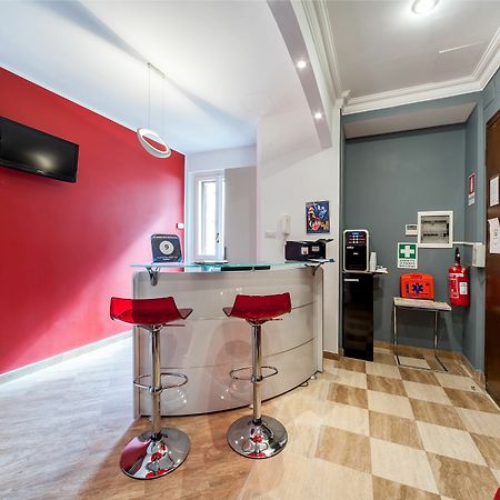 La Dolce Vita Barberini Roma Exterior foto